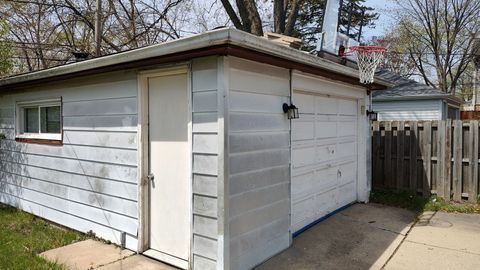 Tiny photo for 8312 N Milwaukee Avenue, Niles, IL 60714 (MLS # 12585698)