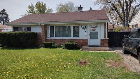Photo of 8312 N Milwaukee Avenue, Niles, IL 60714 (MLS # 12585698)