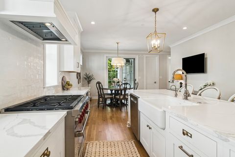 Tiny photo for 302 E Hillside Avenue, Barrington, IL 60010 (MLS # 12486647)