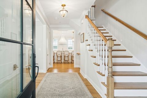 Tiny photo for 302 E Hillside Avenue, Barrington, IL 60010 (MLS # 12486647)