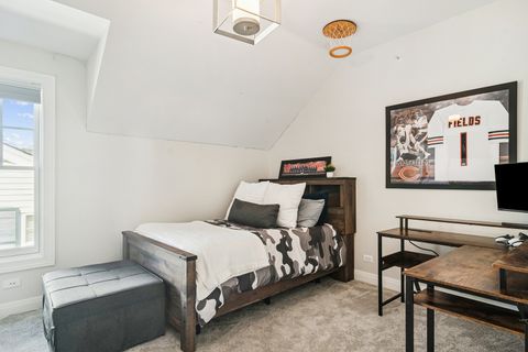 Tiny photo for 302 E Hillside Avenue, Barrington, IL 60010 (MLS # 12486647)