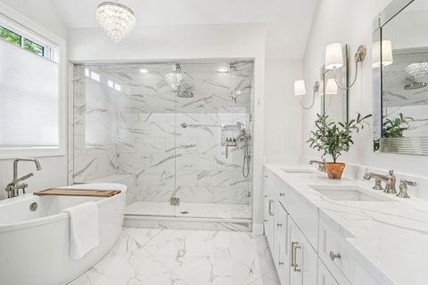 Tiny photo for 302 E Hillside Avenue, Barrington, IL 60010 (MLS # 12486647)