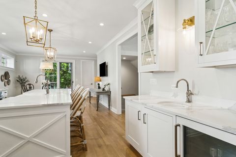 Tiny photo for 302 E Hillside Avenue, Barrington, IL 60010 (MLS # 12486647)