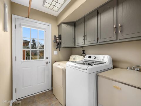 Tiny photo for 202 Pine Tree Lane, La Grange Park, IL 60526 (MLS # 12567529)