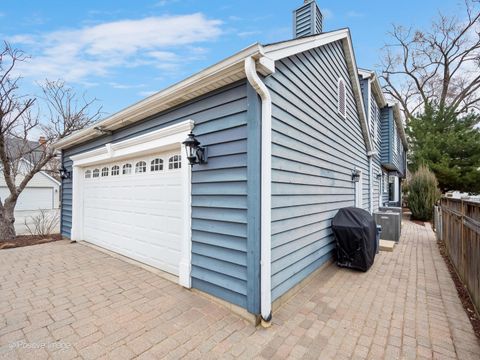 Tiny photo for 202 Pine Tree Lane, La Grange Park, IL 60526 (MLS # 12567529)