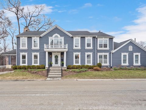 Photo of 202 Pine Tree Lane, La Grange Park, IL 60526 (MLS # 12567529)