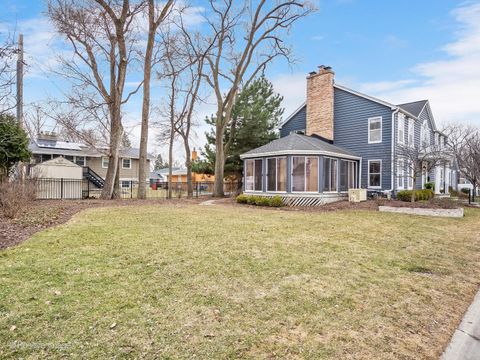 Tiny photo for 202 Pine Tree Lane, La Grange Park, IL 60526 (MLS # 12567529)