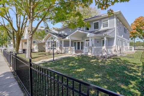 Tiny photo for 504 E Church Street, Champaign, IL 61820 (MLS # 12428712)