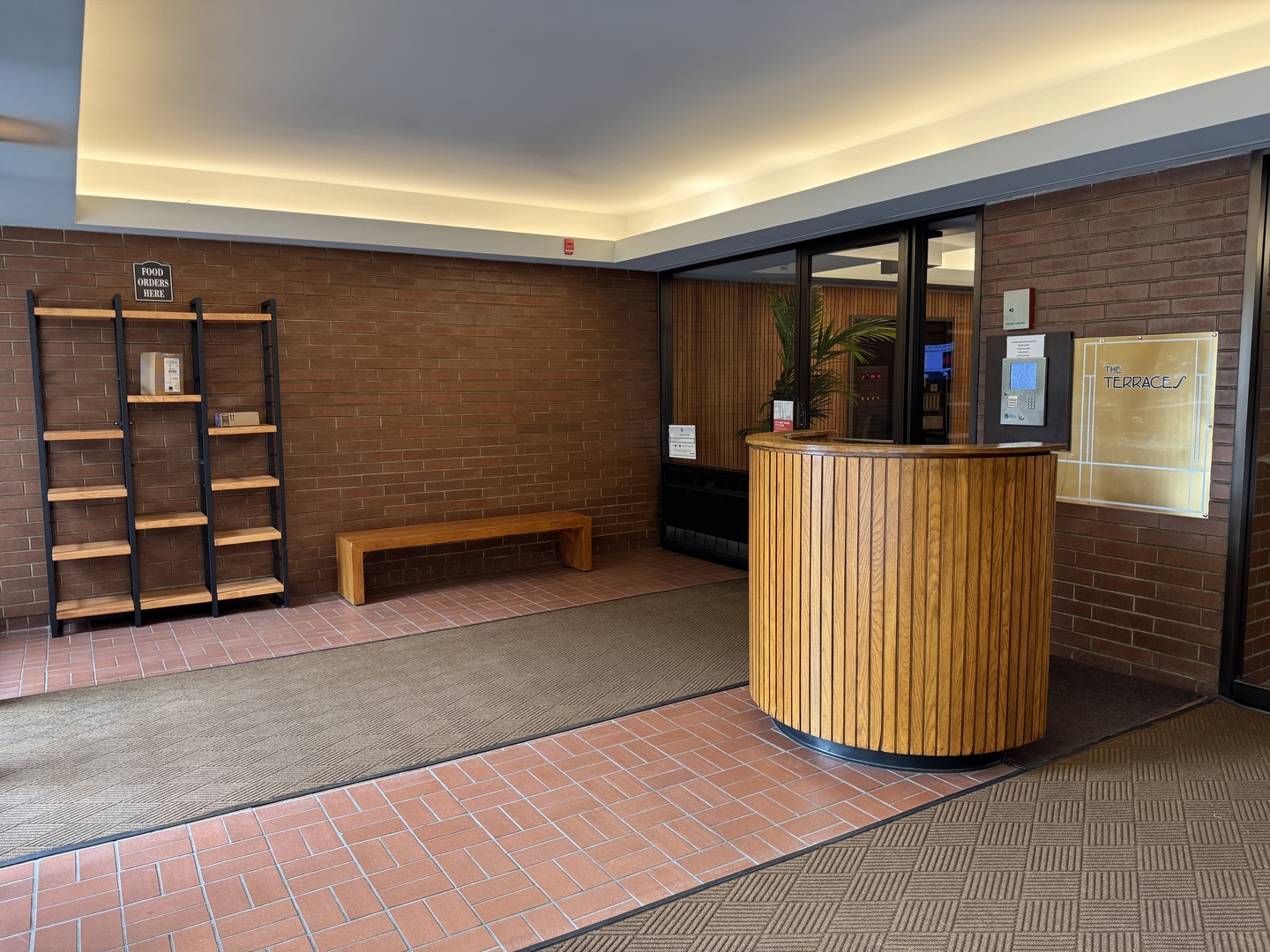 801 S Plymouth Court 302