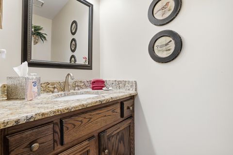 Tiny photo for 545 Blackhawk Drive, Batavia, IL 60510 (MLS # 12569549)