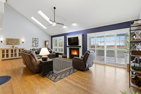 Tiny photo for 18 Moorings Drive, Palos Heights, IL 60463 (MLS # 12635052)