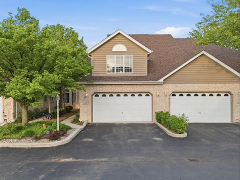 Photo of 18 Moorings Drive, Palos Heights, IL 60463 (MLS # 12635052)