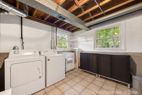 Tiny photo for 1881 Cambridge Lane, Wheaton, IL 60189 (MLS # 12685977)