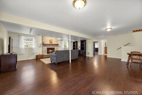 Tiny photo for 1881 Cambridge Lane, Wheaton, IL 60189 (MLS # 12685977)