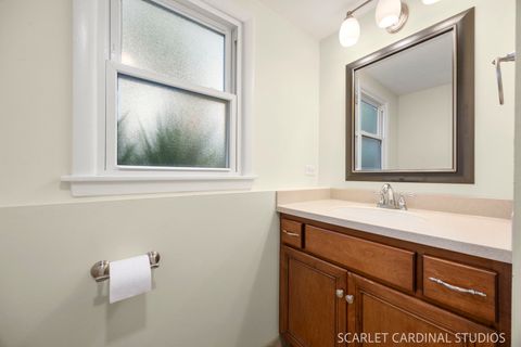 Tiny photo for 1881 Cambridge Lane, Wheaton, IL 60189 (MLS # 12685977)