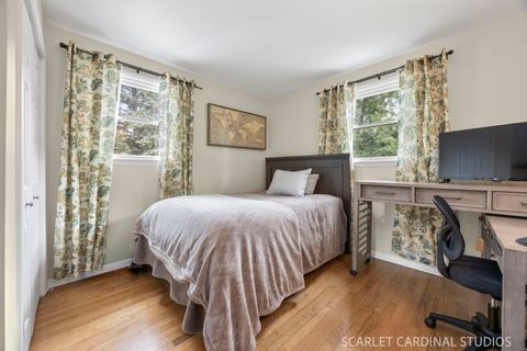 Tiny photo for 1881 Cambridge Lane, Wheaton, IL 60189 (MLS # 12685977)