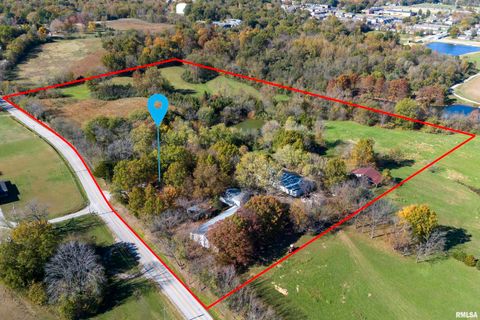 Tiny photo for 1250 E PARK Street, Carbondale, IL 62901 (MLS # EB455822)