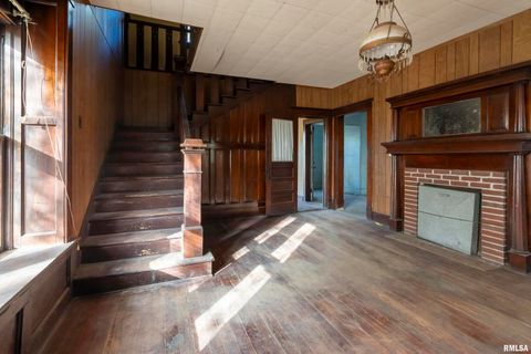 Tiny photo for 1250 E PARK Street, Carbondale, IL 62901 (MLS # EB455822)