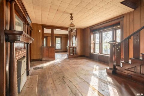 Tiny photo for 1250 E PARK Street, Carbondale, IL 62901 (MLS # EB455822)