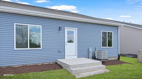 Tiny photo for 3993 Shoeger Drive, Yorkville, IL 60560 (MLS # 12610635)