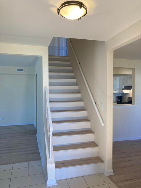 Tiny photo for 166 Chatham Court #B, Bloomingdale, IL 60108 (MLS # 12602437)