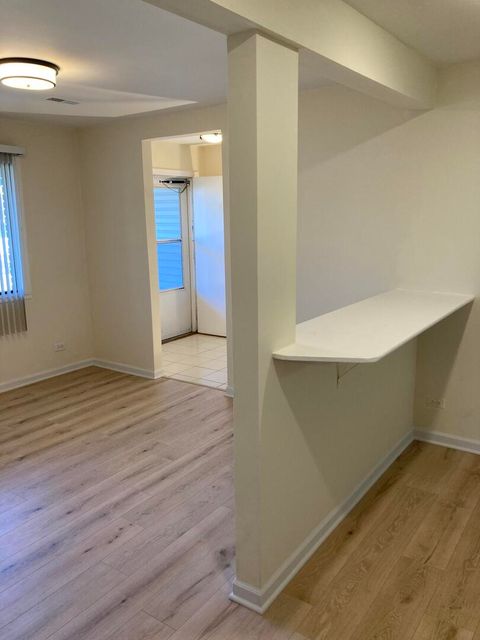 Tiny photo for 166 Chatham Court #B, Bloomingdale, IL 60108 (MLS # 12602437)