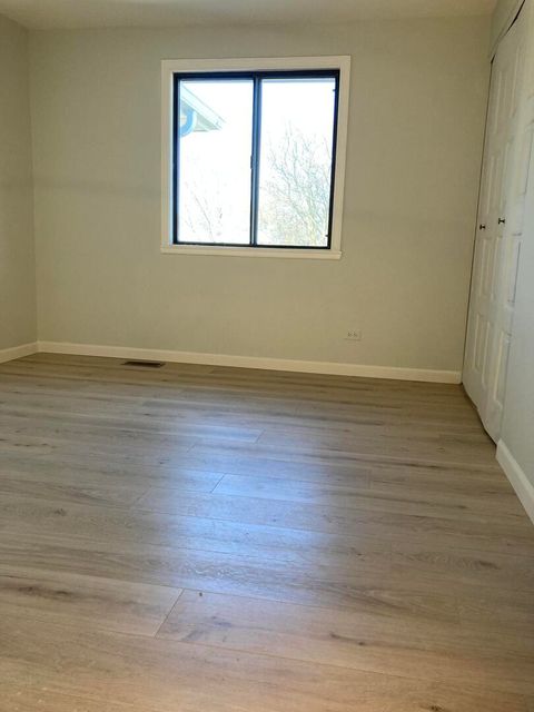 Tiny photo for 166 Chatham Court #B, Bloomingdale, IL 60108 (MLS # 12602437)