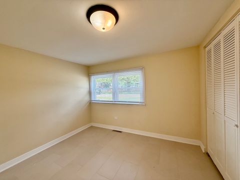Tiny photo for 14101 S Saginaw Avenue, Burnham, IL 60633 (MLS # 12488648)
