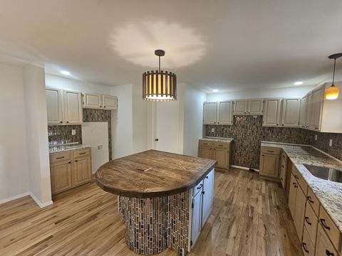 Tiny photo for 4411 Woodglen Lane, Mt Vernon, IL 62864 (MLS # 12690894)