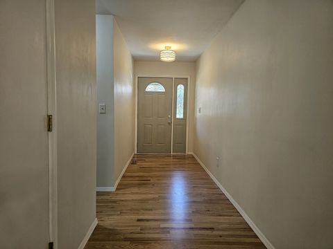 Tiny photo for 4411 Woodglen Lane, Mt Vernon, IL 62864 (MLS # 12690894)