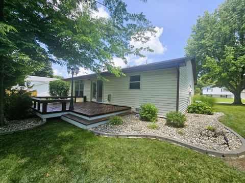 Tiny photo for 4411 Woodglen Lane, Mt Vernon, IL 62864 (MLS # 12690894)