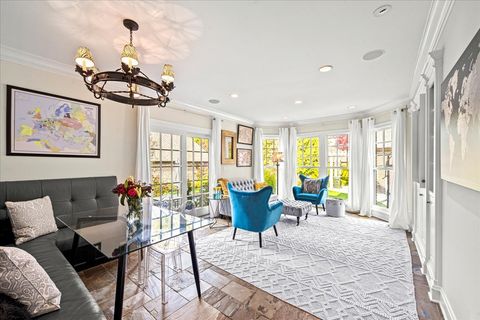 Tiny photo for 121 Robsart Road, Kenilworth, IL 60043 (MLS # 12571619)