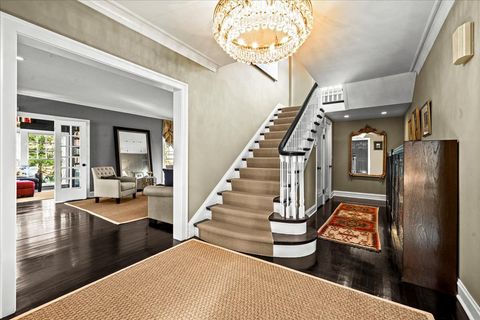 Tiny photo for 121 Robsart Road, Kenilworth, IL 60043 (MLS # 12571619)