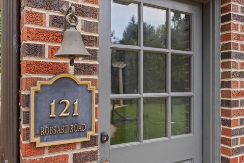 Tiny photo for 121 Robsart Road, Kenilworth, IL 60043 (MLS # 12571619)