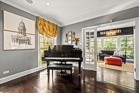 Tiny photo for 121 Robsart Road, Kenilworth, IL 60043 (MLS # 12571619)