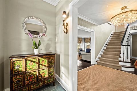 Tiny photo for 121 Robsart Road, Kenilworth, IL 60043 (MLS # 12571619)