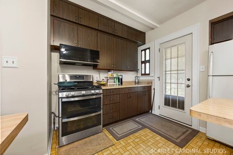 Tiny photo for 120 W Madison Street, Villa Park, IL 60181 (MLS # 12698062)