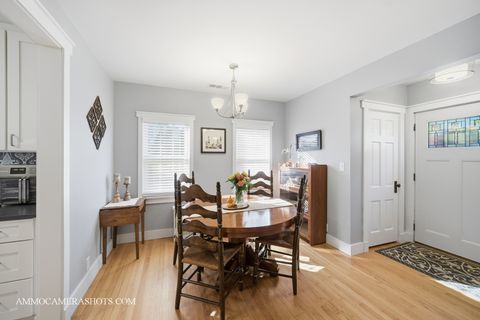 Tiny photo for 5703 Lee Avenue, Downers Grove, IL 60516 (MLS # 12498571)