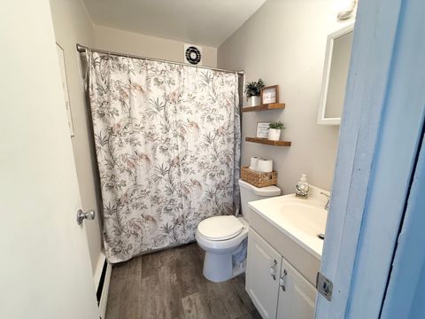 Tiny photo for 605 N Wolf Road #B9, Hillside, IL 60162 (MLS # 12479768)