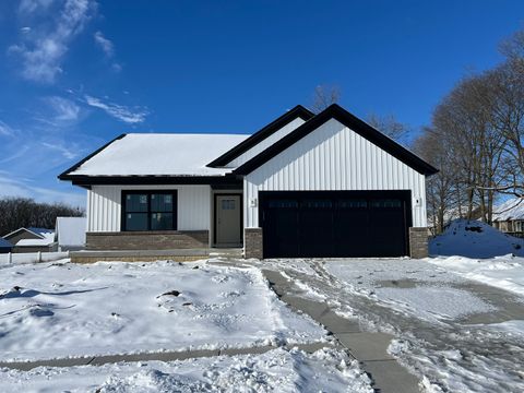 Photo of 2503 Treeline Drive, Bloomington, IL 61704 (MLS # 12533269)