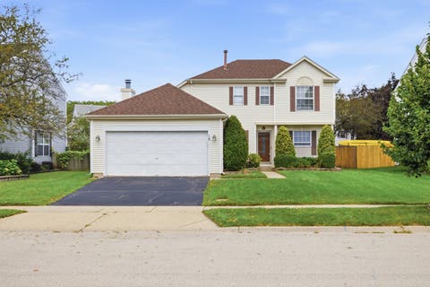 Photo of 18 Truman Lane, Streamwood, IL 60107 (MLS # 12731571)