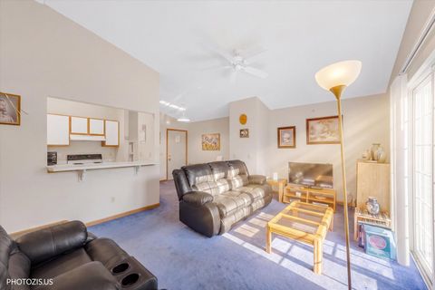 Tiny photo for 1414 W Clear Water Circle #2F, Round Lake Beach, IL 60073 (MLS # 12631736)