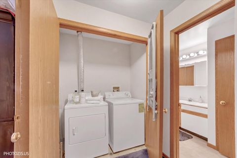 Tiny photo for 1414 W Clear Water Circle #2F, Round Lake Beach, IL 60073 (MLS # 12631736)
