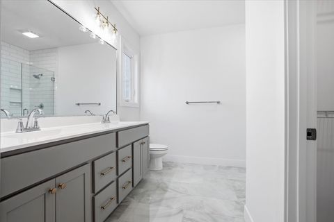 Tiny photo for 8 Stone Mill Court, Bloomington, IL 61705 (MLS # 12573550)