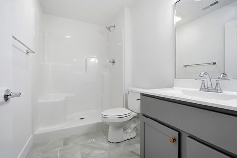 Tiny photo for 8 Stone Mill Court, Bloomington, IL 61705 (MLS # 12573550)