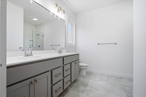 Tiny photo for 8 Stone Mill Court, Bloomington, IL 61705 (MLS # 12573550)