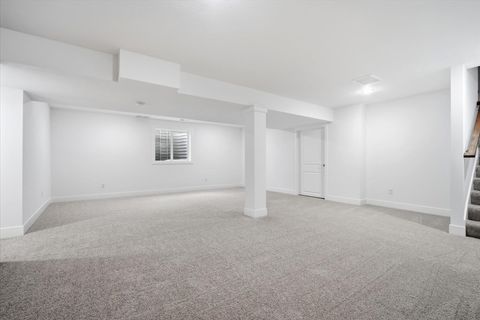 Tiny photo for 8 Stone Mill Court, Bloomington, IL 61705 (MLS # 12573550)