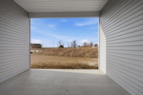 Tiny photo for 8 Stone Mill Court, Bloomington, IL 61705 (MLS # 12573550)