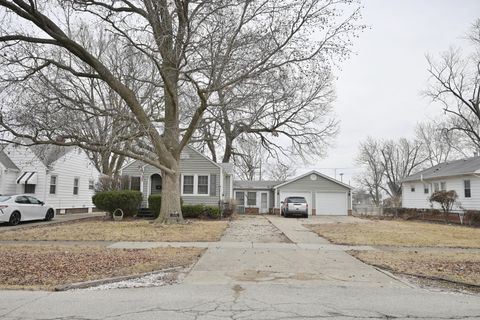 Photo of 3236 S 5th Street, Springfield, IL 62703 (MLS # 12559830)