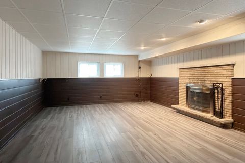 Tiny photo for 240 Hatlen Avenue, Mount Prospect, IL 60056 (MLS # 12581455)